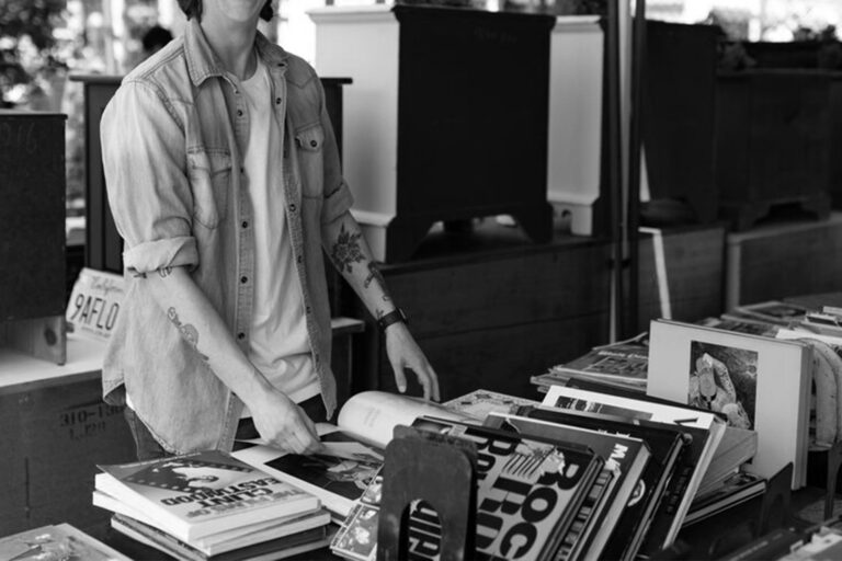 Copia cartacea gratuita per i selzionati